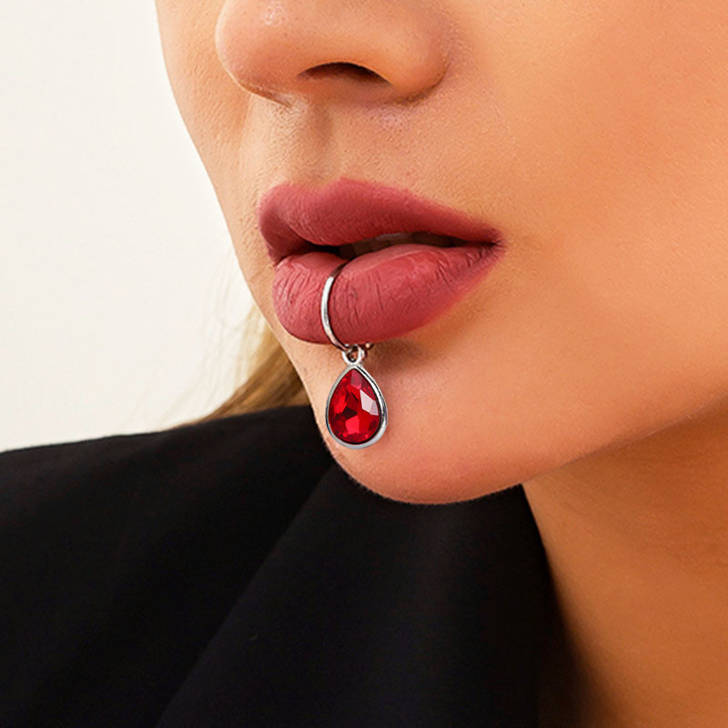 1Pc Fake Piercing Lip Clip Per - огляд і ціна Body Jewelry Labret
