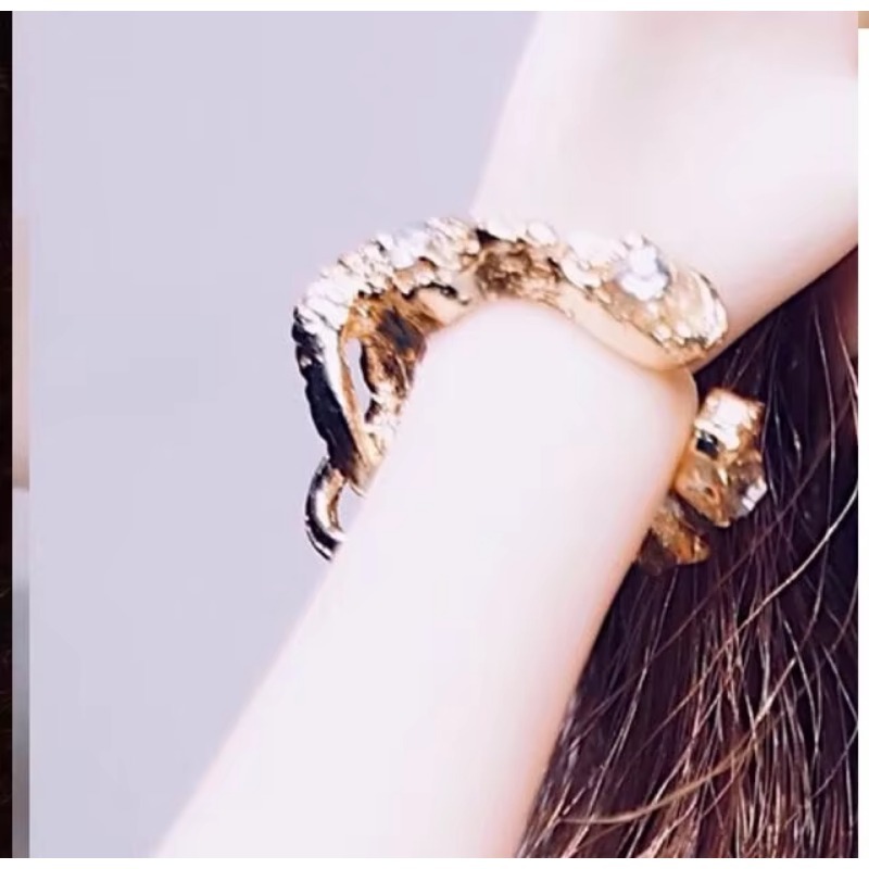 1/6 Scale Metal Bracelet Wrist - огляд і ціна Body Jewelry Real Gold